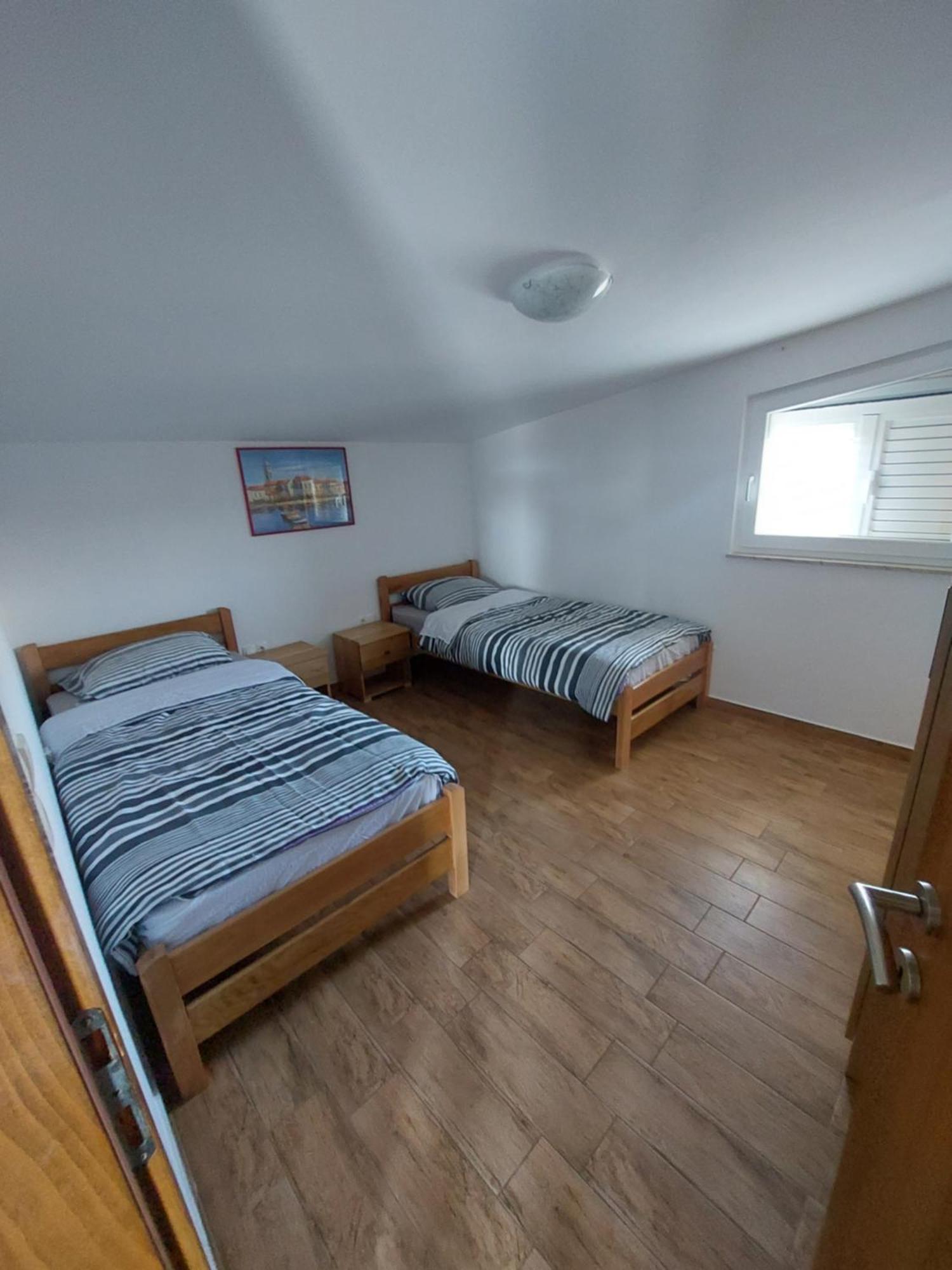 Apartman Nella Biograd Na Moru Exterior photo